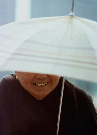 Photo of woman in Hong Kong by Ron Veto